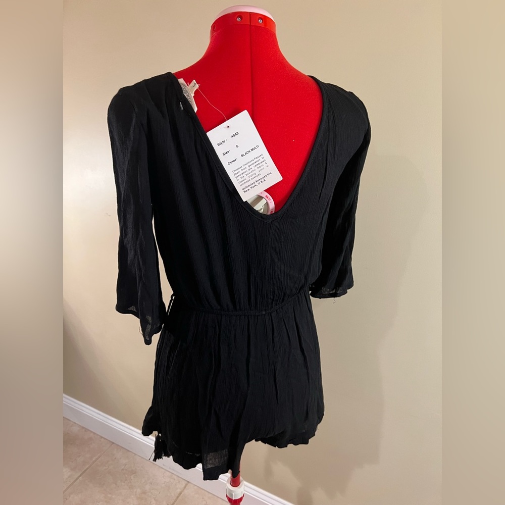 Black romper with ties - Picture 3 of 3